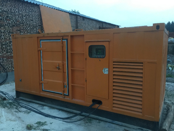 陇南发电机组长期使用中,电缆线的敷设路径有哪些要求?